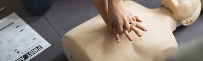 SST massage cardiaque